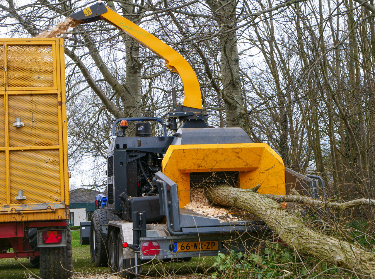 UFKES Greentec Jaguar 40-80 3.5T lízing UFKES Greentec Jaguar 40-80 3.5T: 16 kép.