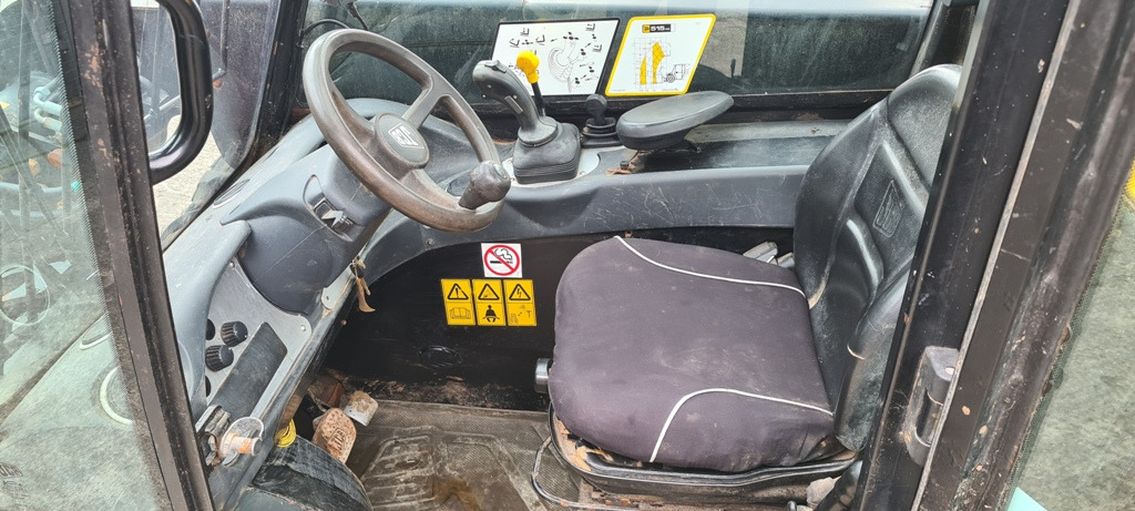 2011 JCB 515-40 Telescopic handler - Teleszkópos rakodó: 5 kép. 2011 JCB 515-40 Telescopic handler - Teleszkópos rakodó: 5 kép.