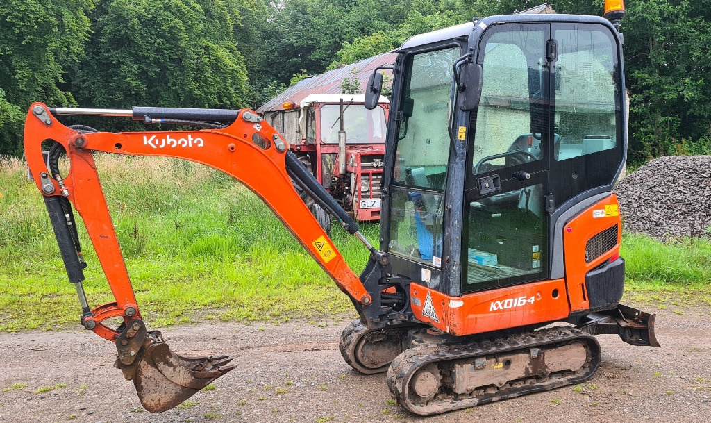 2016 Kubota KX016-4 Mini Digger, only 1550 hours - Minikotró: 1 kép. 2016 Kubota KX016-4 Mini Digger, only 1550 hours - Minikotró: 1 kép.