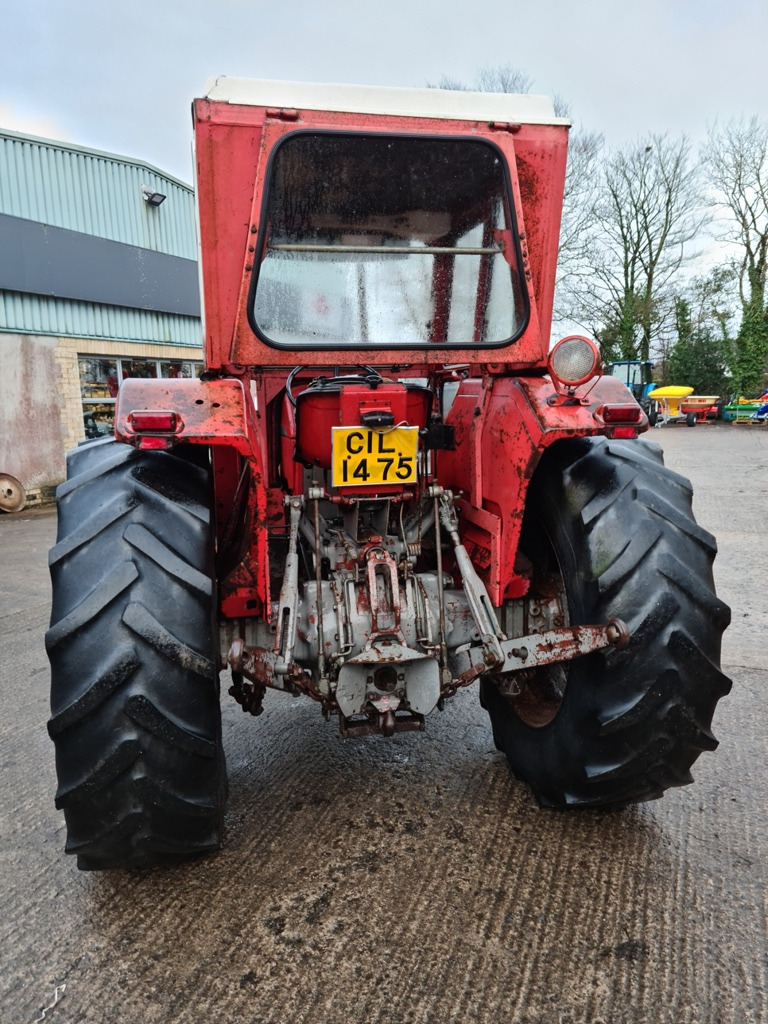 MF 185, very good original condition - Traktor: 3 kép. MF 185, very good original condition - Traktor: 3 kép.