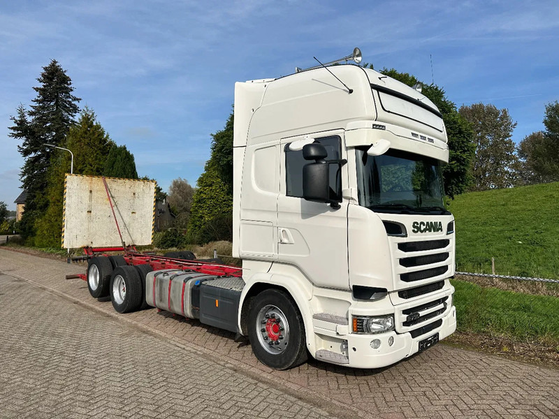 Scania R730 V8 FULL AIR-6X2-RETARDER- EUR6- - Alvaz teherautó: 4 kép. Scania R730 V8 FULL AIR-6X2-RETARDER- EUR6- - Alvaz teherautó: 4 kép.