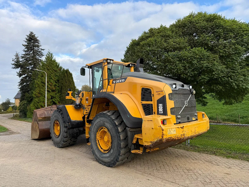 Volvo L180H CDC First Owner orginal Good Tyres - Gumikerekes homlokrakodó: 3 kép. Volvo L180H CDC First Owner orginal Good Tyres - Gumikerekes homlokrakodó: 3 kép.