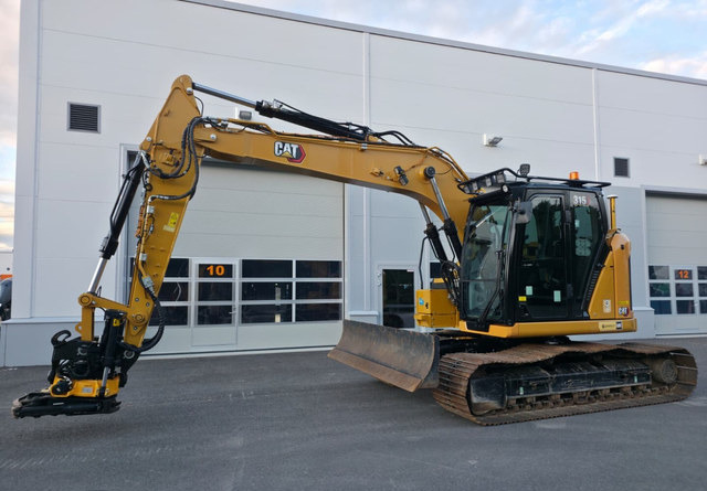 Cat315 Engcon + Novatron 3D - Lánctalpas kotró: 1 kép. Cat315 Engcon + Novatron 3D - Lánctalpas kotró: 1 kép.