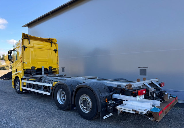 ScaniaR410 CNG/CBG 6X2 - Cserefelépítményes teherautó: 3 kép. ScaniaR410 CNG/CBG 6X2 - Cserefelépítményes teherautó: 3 kép.