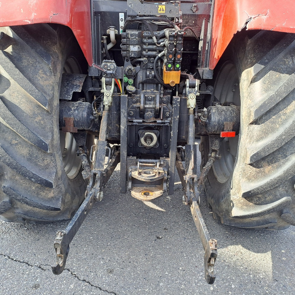CASE IH 140 MAXXUM - ASTA AGRIBERTOCCHI - Traktor: 5 kép. CASE IH 140 MAXXUM - ASTA AGRIBERTOCCHI - Traktor: 5 kép.