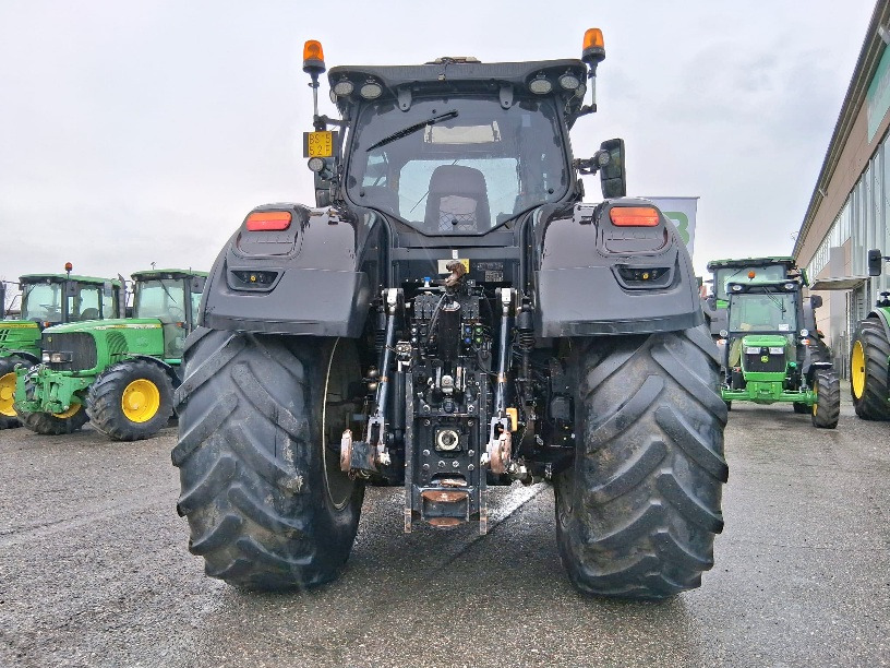 CASE IH 300 CVX OPTUM - Traktor: 4 kép. CASE IH 300 CVX OPTUM - Traktor: 4 kép.