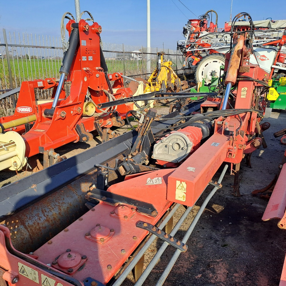 ERPICE ROTANTE FERABOLI DT 600-5 DUPLO - Talajmaró: 5 kép. ERPICE ROTANTE FERABOLI DT 600-5 DUPLO - Talajmaró: 5 kép.