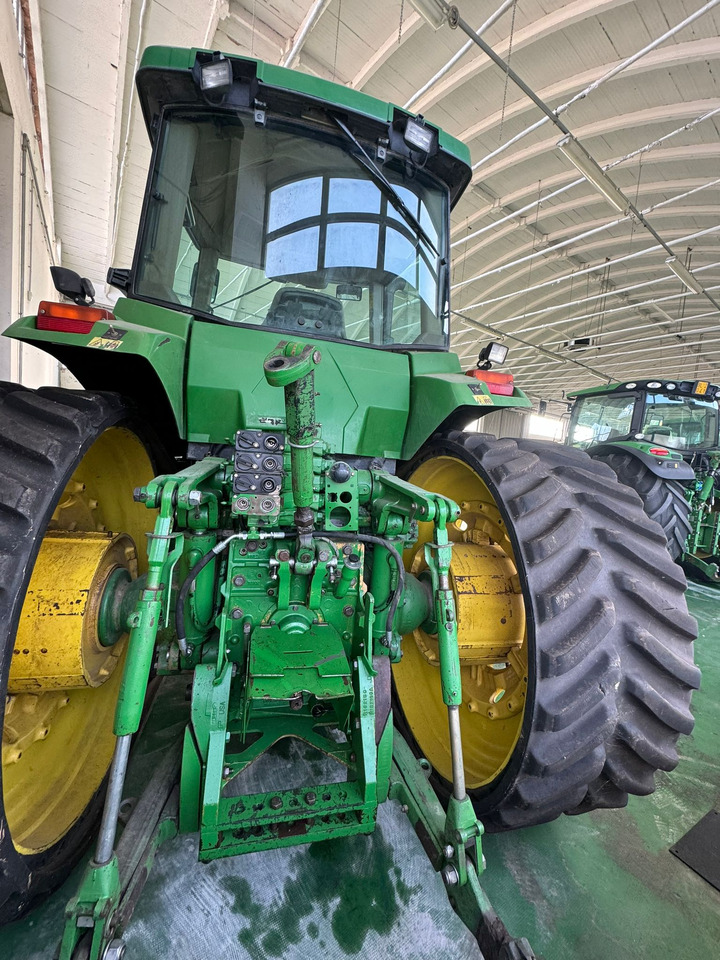 JOHN DEERE 8410T - Traktor: 5 kép. JOHN DEERE 8410T - Traktor: 5 kép.