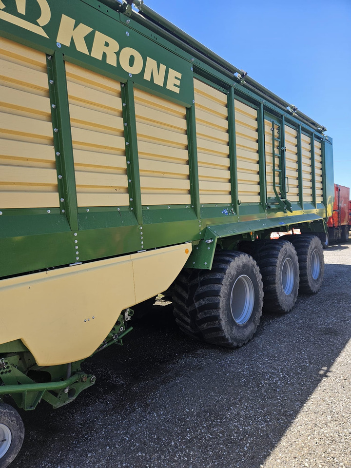 KRONE ZX560GD - Rendfelszedő: 5 kép. KRONE ZX560GD - Rendfelszedő: 5 kép.