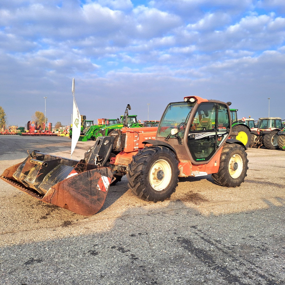 MANITOU MLT935H - Teleszkópos rakodó: 1 kép. MANITOU MLT935H - Teleszkópos rakodó: 1 kép.
