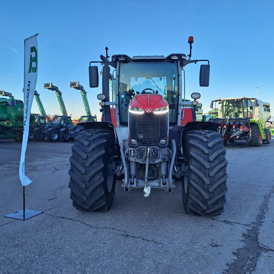 MASSEY FERGUSON 8S.265 - Traktor: 3 kép. MASSEY FERGUSON 8S.265 - Traktor: 3 kép.
