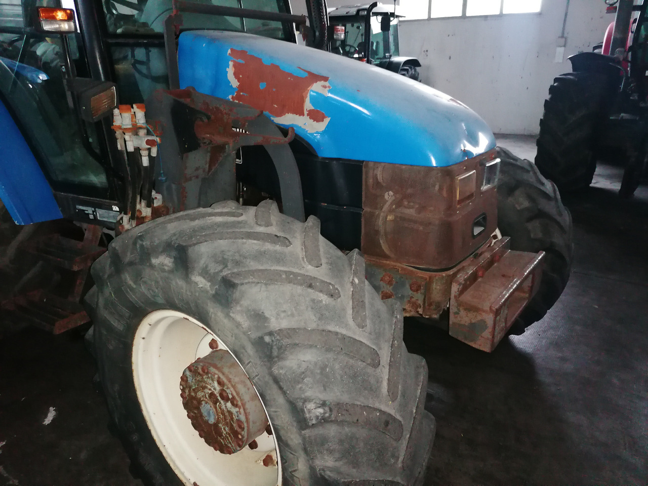 NEW HOLLAND TL 90 lízing NEW HOLLAND TL 90: 8 kép.