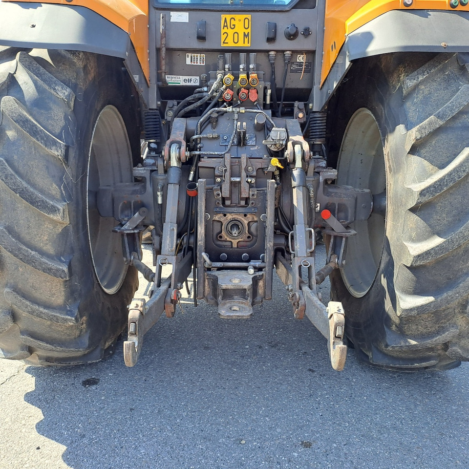 RENAULT ARES 720 RZ - ASTA AGRIBERTOCCHI - Traktor: 4 kép. RENAULT ARES 720 RZ - ASTA AGRIBERTOCCHI - Traktor: 4 kép.
