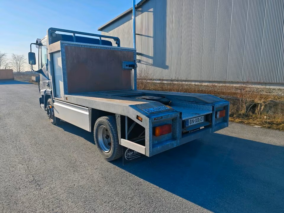 Iveco Eurocargo 90E18 - Nyergesvontató: 5 kép. Iveco Eurocargo 90E18 - Nyergesvontató: 5 kép.