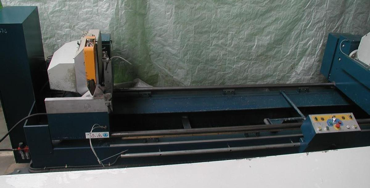 Doppelgehrungskreissäge MECAL - Fémmegmunkáló gép: 5 kép. Doppelgehrungskreissäge MECAL - Fémmegmunkáló gép: 5 kép.