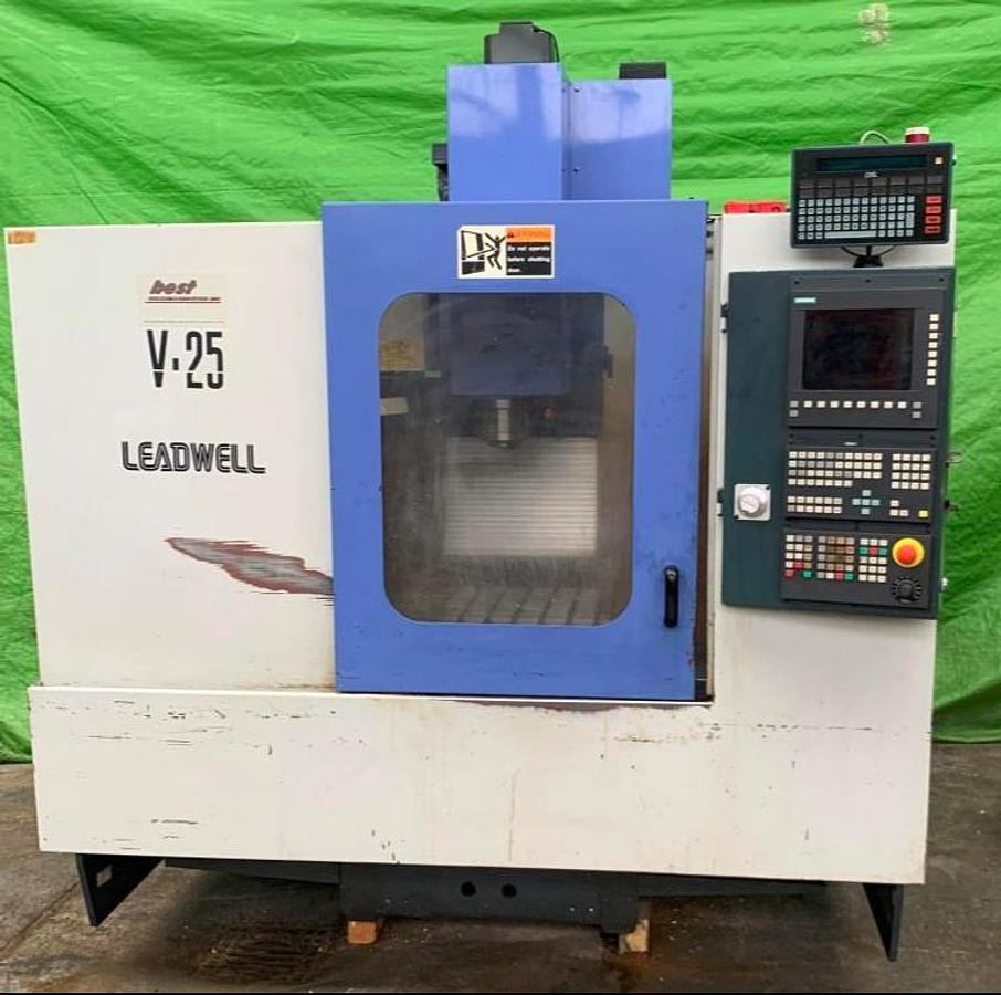 Vertikal-Bearbeitungszentrum LEADWELL - CNC megmunkáló központ: 2 kép. Vertikal-Bearbeitungszentrum LEADWELL - CNC megmunkáló központ: 2 kép.