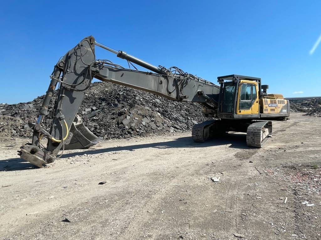 Volvo BM EC460BLC - Bontó kotrógép: 2 kép. Volvo BM EC460BLC - Bontó kotrógép: 2 kép.