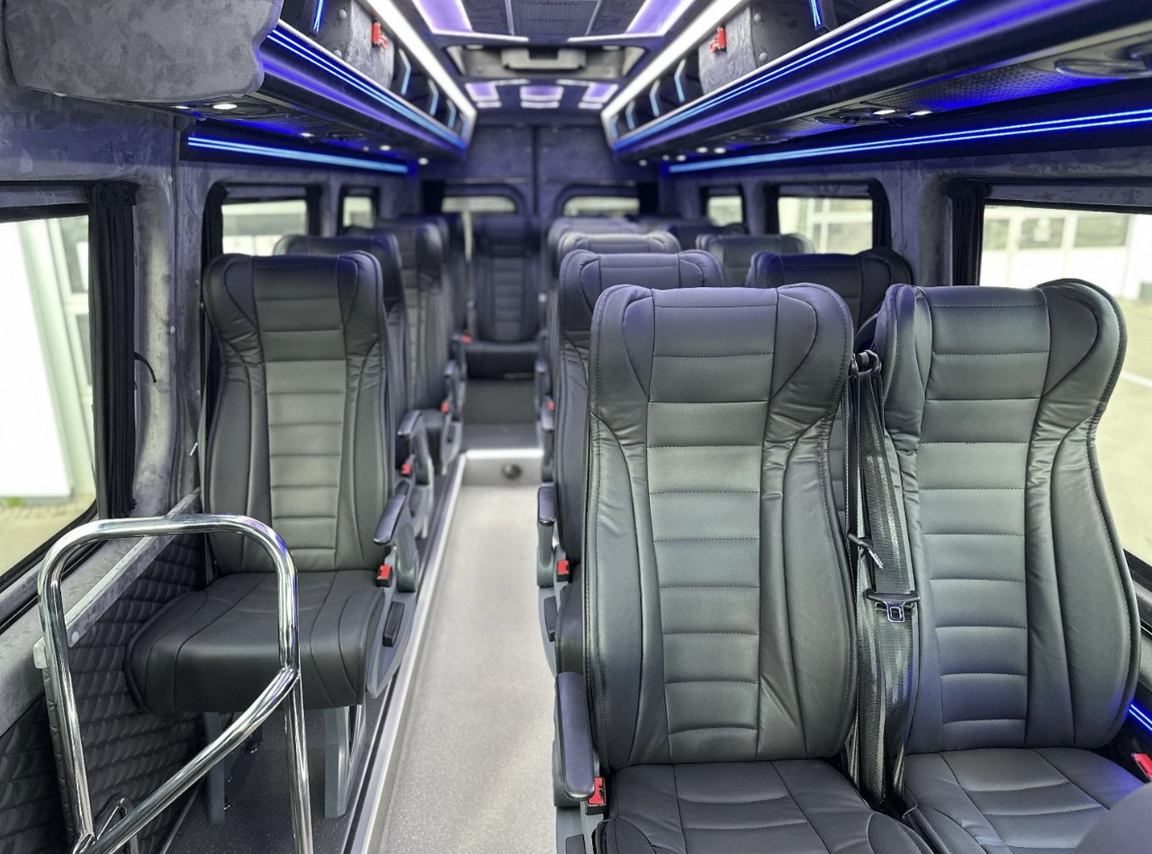 Mercedes Benz Sprinter 519 CDI - Minibusz, Kisbusz: 5 kép. Mercedes Benz Sprinter 519 CDI - Minibusz, Kisbusz: 5 kép.
