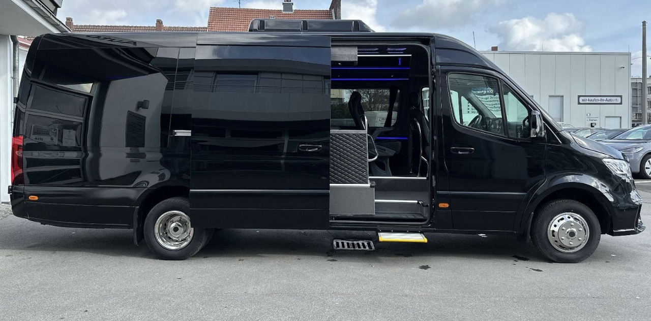 Mercedes Benz Sprinter 519 CDI - Minibusz, Kisbusz: 1 kép. Mercedes Benz Sprinter 519 CDI - Minibusz, Kisbusz: 1 kép.
