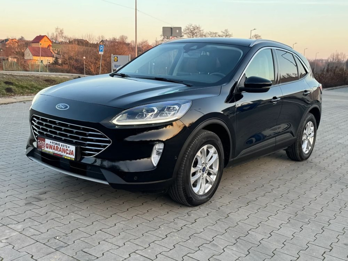 Ford Kuga Ford 2.0 EcoBlue AWD Titanium X Kamery - Terepjáró/ SUV: 3 kép. Ford Kuga Ford 2.0 EcoBlue AWD Titanium X Kamery - Terepjáró/ SUV: 3 kép.