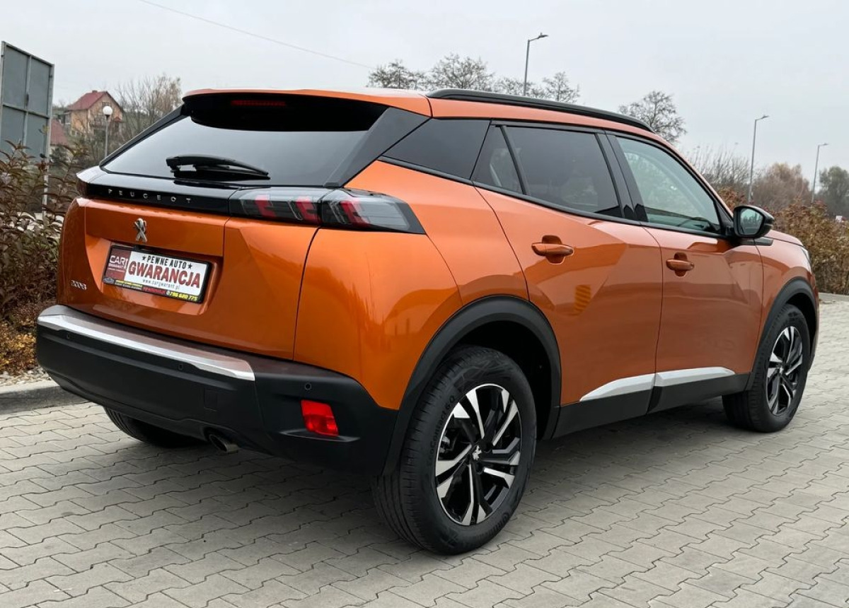 Terepjáró/ SUV Peugeot 2008 Peugeot 1.2 benz 100 km Allure 6tys przebieg fabrycznie nowy: 17 kép. Terepjáró/ SUV Peugeot 2008 Peugeot 1.2 benz 100 km Allure 6tys przebieg fabrycznie nowy: 17 kép.