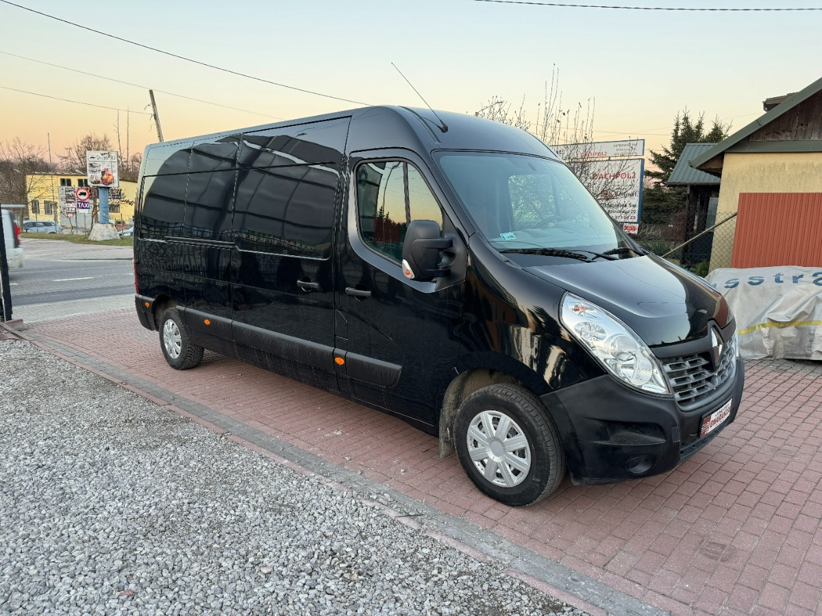 Renault Master 2.3 DCI 145KM L3H2 MAX Fv23 Bezwypadkowy Super stan Klimatyzacja - Furgon: 5 kép. Renault Master 2.3 DCI 145KM L3H2 MAX Fv23 Bezwypadkowy Super stan Klimatyzacja - Furgon: 5 kép.