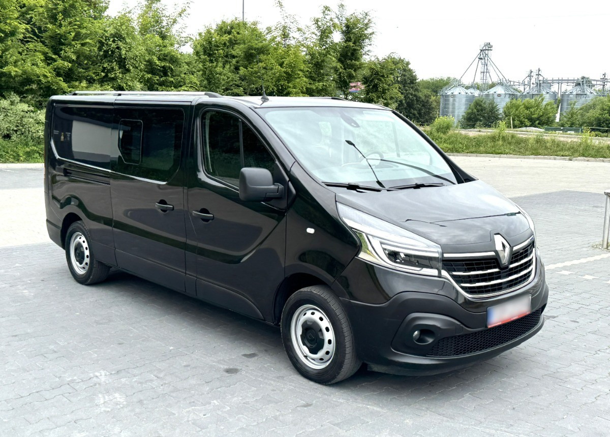 Renault Trafic 2.0 DCI LONG 2021 23 Brygadówka 6os 6 miejsc Spaceclass JAK NOWY - Minibusz, Kisbusz: 1 kép. Renault Trafic 2.0 DCI LONG 2021 23 Brygadówka 6os 6 miejsc Spaceclass JAK NOWY - Minibusz, Kisbusz: 1 kép.