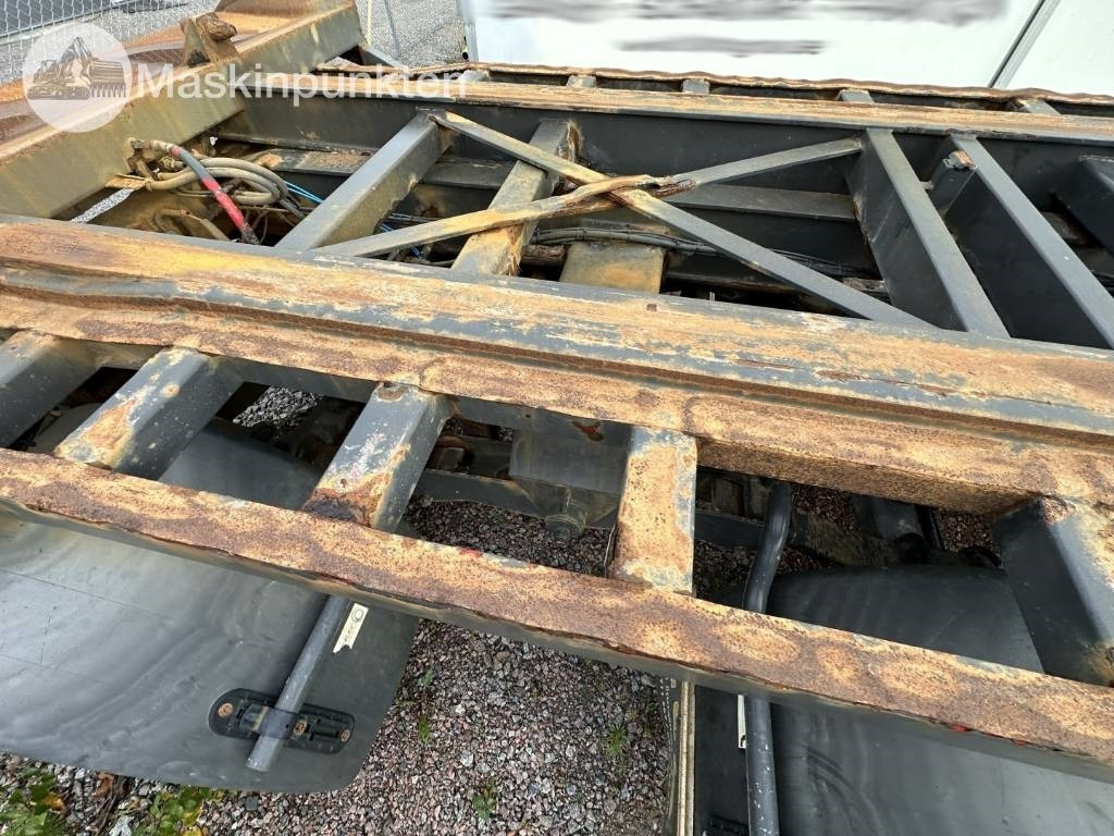 Multiliftes/ Konténerszállító pótkocsi Briab SLB 3XTB-30-76: 31 kép.