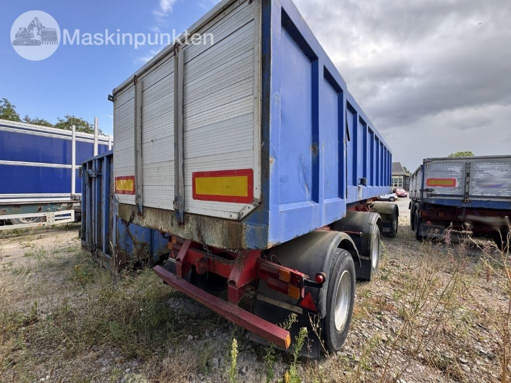 Briab SLB3P30125 AVKORT - Pótkocsi billenőplatós: 3 kép. Briab SLB3P30125 AVKORT - Pótkocsi billenőplatós: 3 kép.