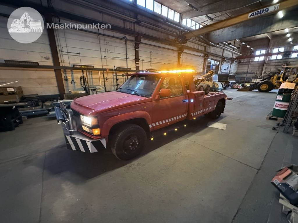 Chevrolet 3500 - Vontató: 2 kép. Chevrolet 3500 - Vontató: 2 kép.