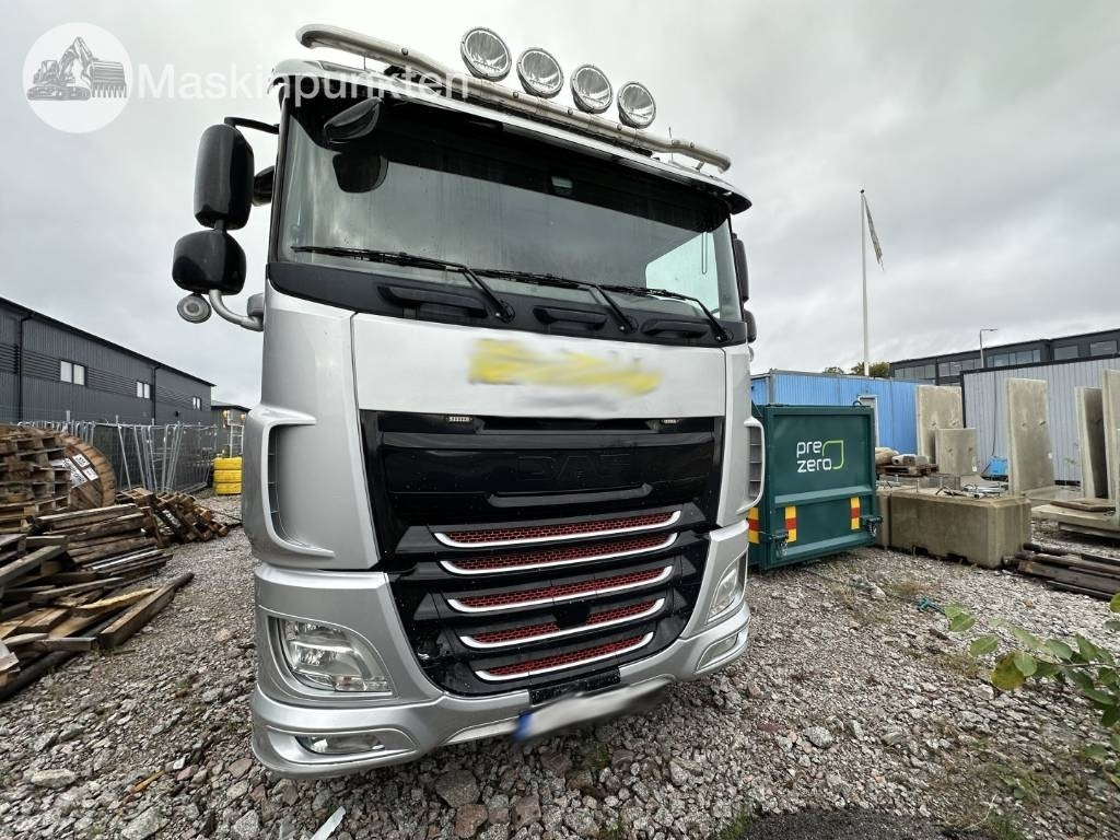 DAF G6 4236 CFE F510 - Billenőplatós teherautó: 2 kép. DAF G6 4236 CFE F510 - Billenőplatós teherautó: 2 kép.