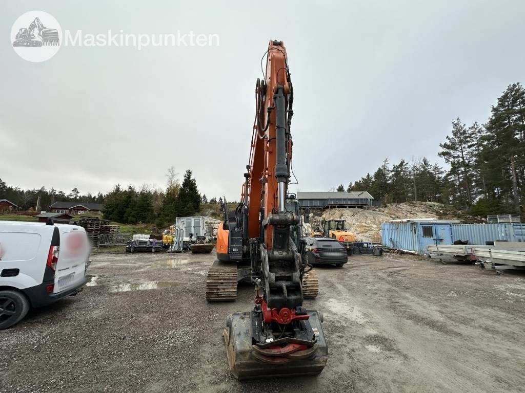 Doosan DX 140 LCR-5 - Lánctalpas kotró: 3 kép. Doosan DX 140 LCR-5 - Lánctalpas kotró: 3 kép.
