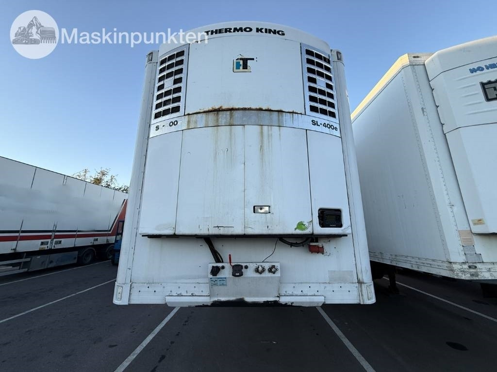 Ekeri Trailer  - Pótkocsi dobozos: 2 kép. Ekeri Trailer  - Pótkocsi dobozos: 2 kép.