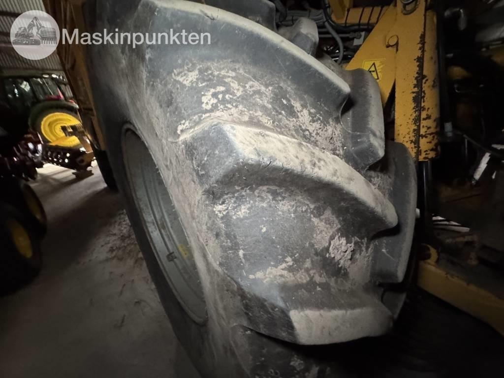 Kombájn Franz Kliene: 28 kép. Kombájn Franz Kliene: 28 kép.