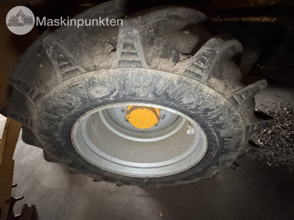 Kombájn Franz Kliene: 19 kép. Kombájn Franz Kliene: 19 kép.