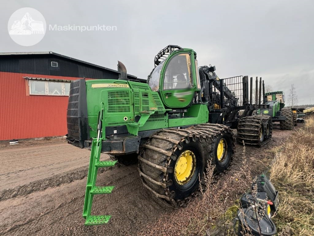 John Deere 1910 G - Kihordó: 3 kép. John Deere 1910 G - Kihordó: 3 kép.