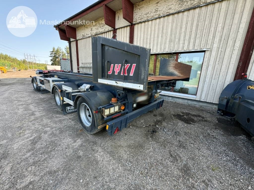 Jyki V31-WT - Multiliftes/ Konténerszállító pótkocsi: 3 kép. Jyki V31-WT - Multiliftes/ Konténerszállító pótkocsi: 3 kép.