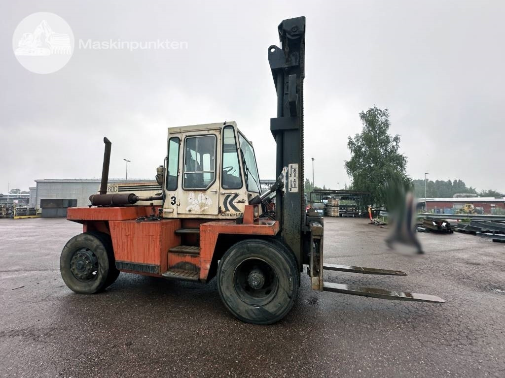 Kalmar LMV 10-600 - Dízel targonca: 3 kép. Kalmar LMV 10-600 - Dízel targonca: 3 kép.
