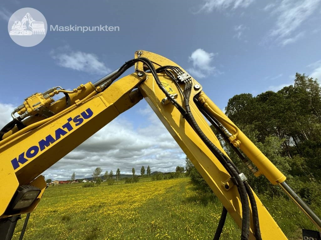 Minikotró Komatsu PC 26 MR: 41 kép.