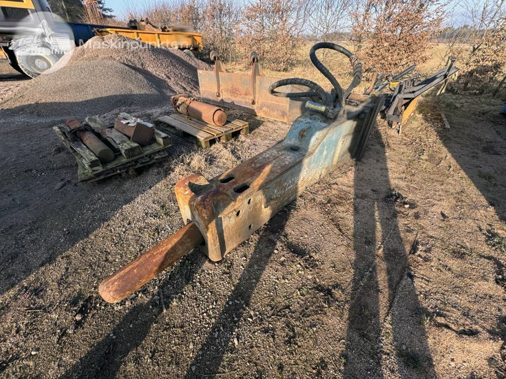 Krupp HM 1000 Hydraulhammare - Hidraulikus törőfej - Építőipari gépek: 3 kép. Krupp HM 1000 Hydraulhammare - Hidraulikus törőfej - Építőipari gépek: 3 kép.