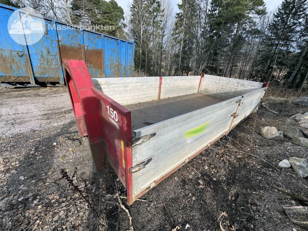 Lastväxlarflak 5500 mm med aluminiumlämmar - Multiliftes konténer: 2 kép. Lastväxlarflak 5500 mm med aluminiumlämmar - Multiliftes konténer: 2 kép.