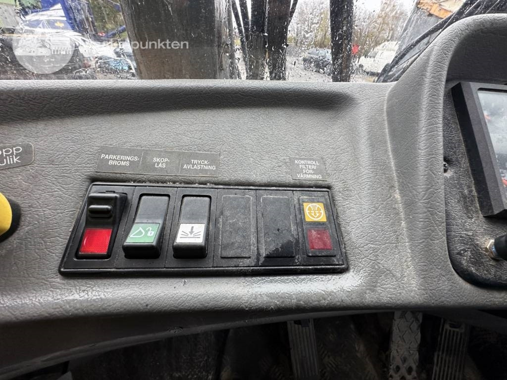 Gumikerekes homlokrakodó Lundberg 6200 LSE: 14 kép.