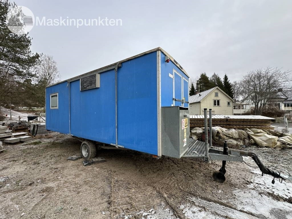 Lyckselevagnen PVT-6 Manskapsbod - Konténerház, Pótkocsi: 3 kép. Lyckselevagnen PVT-6 Manskapsbod - Konténerház, Pótkocsi: 3 kép.