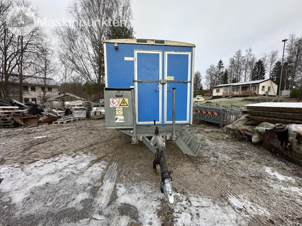 Lyckselevagnen PVT-6 Manskapsbod - Konténerház, Pótkocsi: 2 kép. Lyckselevagnen PVT-6 Manskapsbod - Konténerház, Pótkocsi: 2 kép.