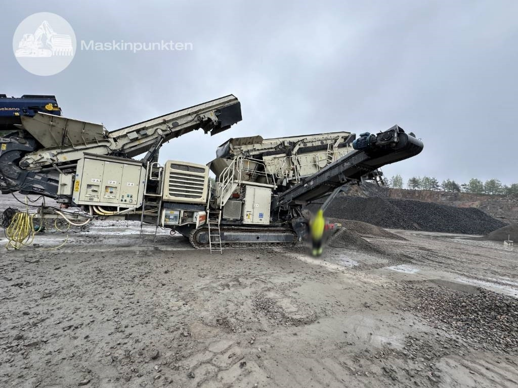 Metso LT 330 D - Mobil törőgép: 3 kép. Metso LT 330 D - Mobil törőgép: 3 kép.