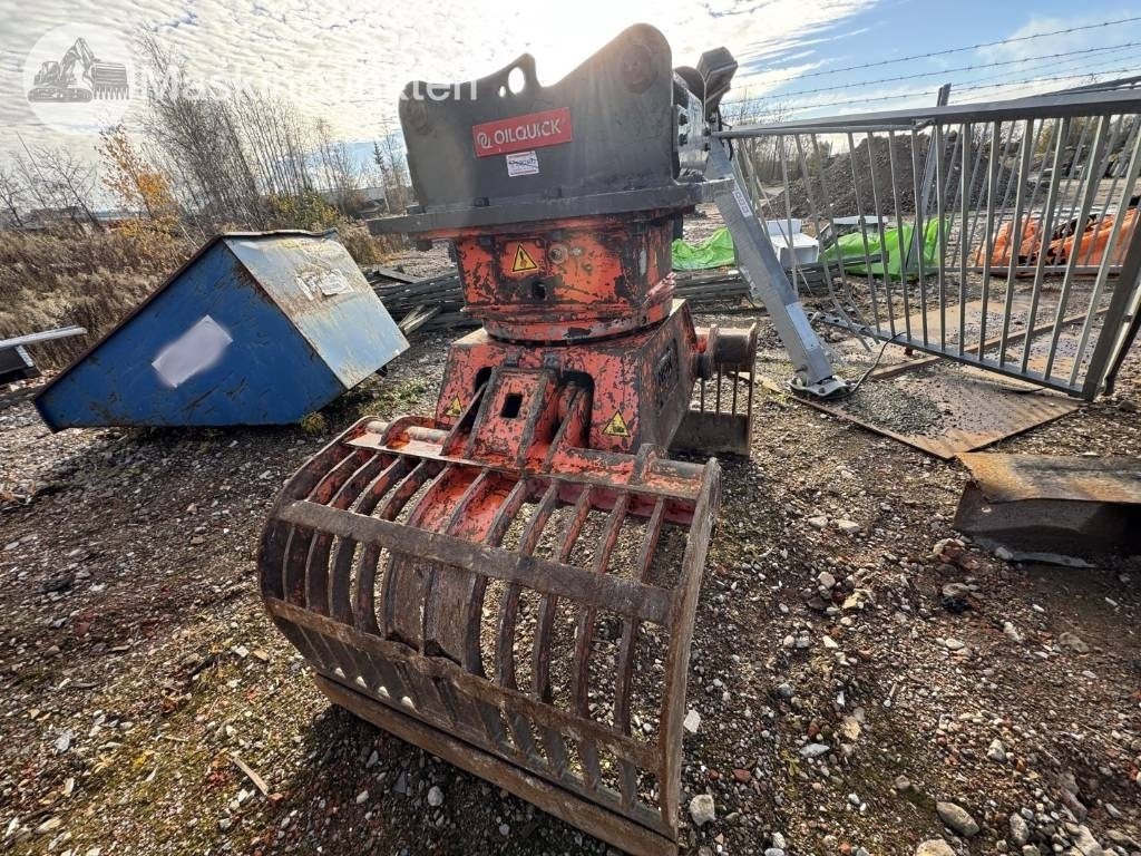 NPK DC-25 - Polip kanál - Építőipari gépek: 2 kép. NPK DC-25 - Polip kanál - Építőipari gépek: 2 kép.