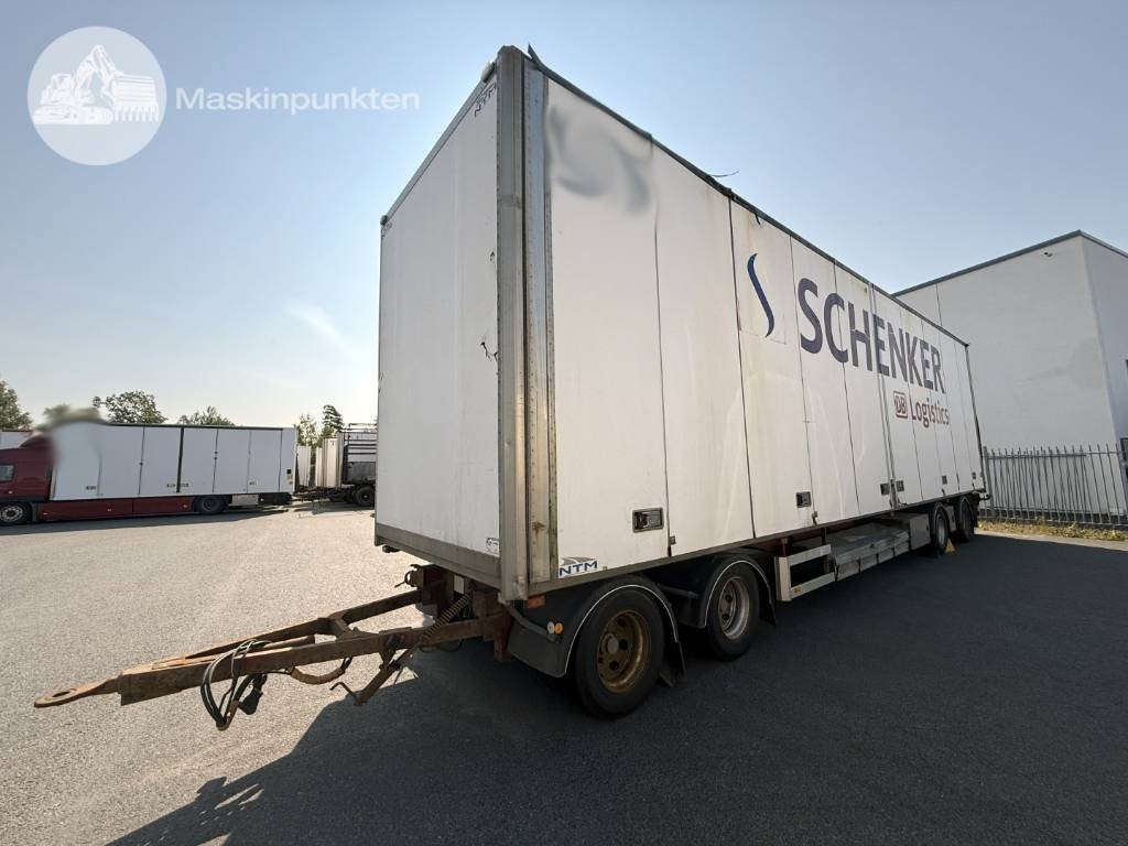 NTM UTP-39L-4 - Pótkocsi dobozos: 1 kép. NTM UTP-39L-4 - Pótkocsi dobozos: 1 kép.