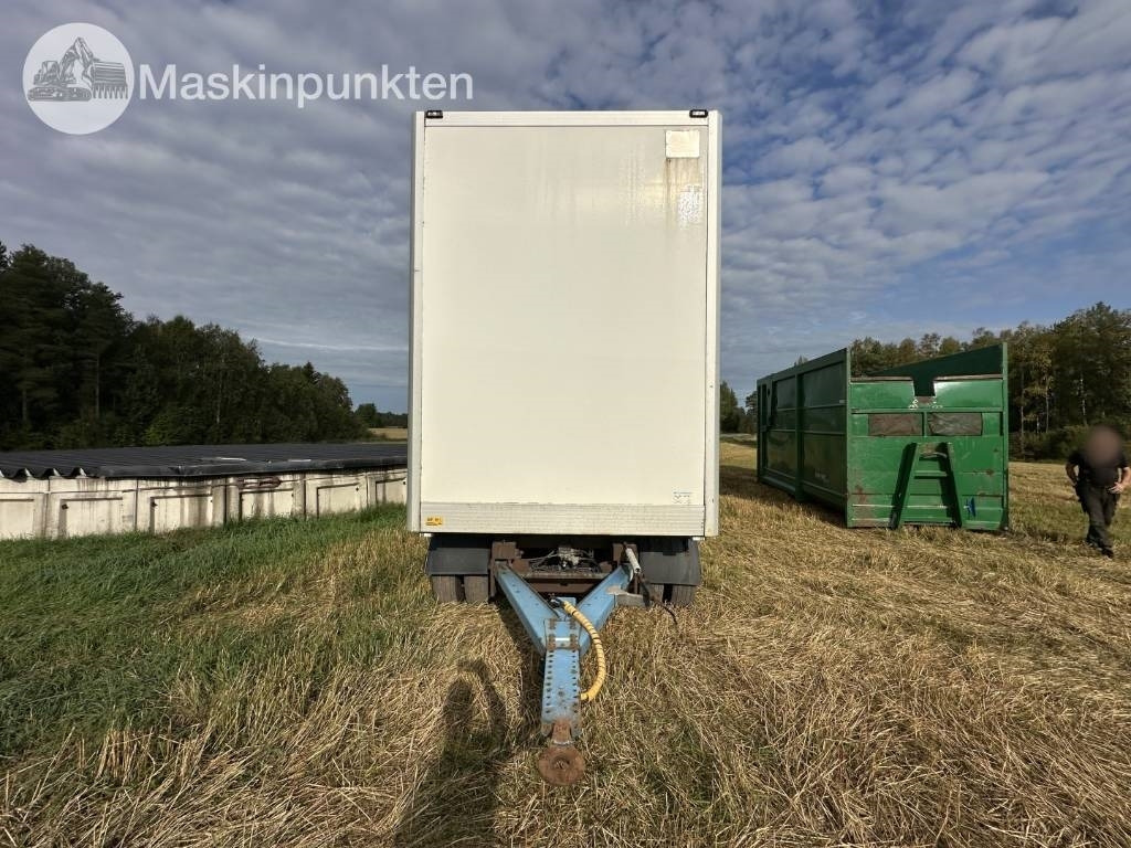 Närko D4ZW13L62  - Pótkocsi dobozos: 2 kép. Närko D4ZW13L62  - Pótkocsi dobozos: 2 kép.