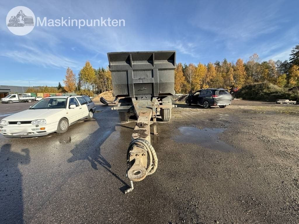 Nor Slep PHV-24 - Pótkocsi billenőplatós: 2 kép. Nor Slep PHV-24 - Pótkocsi billenőplatós: 2 kép.