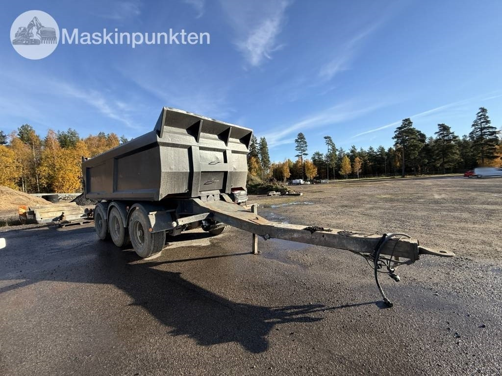 Nor Slep PHV-24 - Pótkocsi billenőplatós: 3 kép. Nor Slep PHV-24 - Pótkocsi billenőplatós: 3 kép.